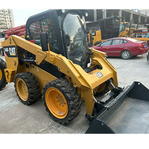 جرافة انزلاقية التوجيه كاتربيلر <span class=keywords><strong>CAT</strong></span> 246D مستعملة وأصلية، ماكينة صغيرة حمولة 0.9 طن بمحرك ياباني وساعات عمل قليلة، معتمدة من CCUE ومتاحة في المخزون العالمي - Product Image 3