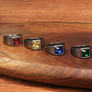Anillos de Piedras Preciosas para Hombre de Acero Inoxidable con Baño de Titanio Estilo Punk de <span class=keywords><strong>Atila</strong></span> - Product Image 4