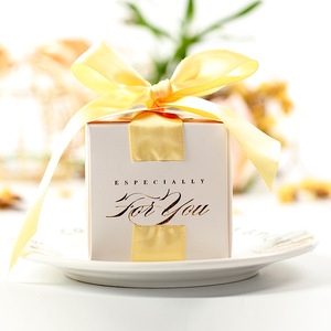 Đám Cưới Đính Hôn dập xanh trắng tím cổ điển kích thước nhỏ hộp Kẹo sô cô la đơn giản Hộp ruy băng - Product Image 2