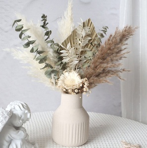 Vente en gros de <span class=keywords><strong>fleurs</strong></span> décoratives fraîches de haute qualité <span class=keywords><strong>Bouquet</strong></span> de <span class=keywords><strong>fleurs</strong></span> séchées artificielles <span class=keywords><strong>Bouquet</strong></span> de vraies <span class=keywords><strong>fleurs</strong></span> naturelles <span class=keywords><strong>sèches</strong></span> pour la fête des mères - Product Image 4