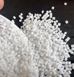 Extrudeuse de composés biodégradables remplis d'amidon Pbs/Ppc/<span class=keywords><strong>Pcl</strong></span>/Pha - Product Image 1