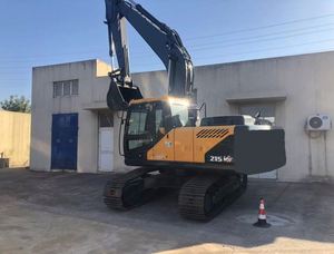 Excavadora de orugas de alta eficiencia de 22 toneladas de marca superior 215VS con accesorios de cucharón, 1 año de garantía, precio competitivo para motor y bomba - Product Image 3