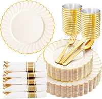 175 pièces d'assiettes rondes en plastique blanches ivoire modernes réutilisables à bords festonnés pour les fêtes et les mariages