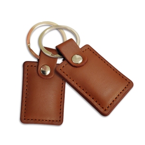 Porte-clés en cuir RFID personnalisé en gros d'usine, porte-clés en cuir NFC avec logo décalé - Product Image 2