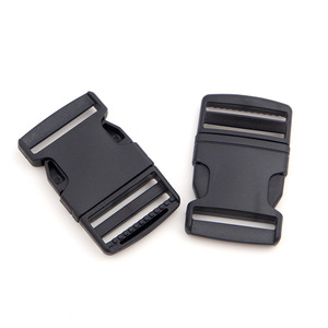 Hebilla de Plástico con Clip de 2 cm, 2.5 cm, 3.8 cm para Bolsos, Accesorios Duraderos y Resistentes al Desgaste - Product Image 1