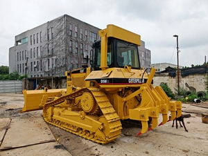 Bulldozer Caterpillar D5K D5G D5M Usado en Buenas Condiciones, Bulldozer Cat D5K D5G D5M de Segunda Mano con Pocas Horas de Trabajo en Venta - Product Image 4