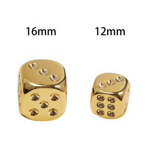 <span class=keywords><strong>Juego</strong></span> <span class=keywords><strong>de</strong></span> 4 Dados Brillantes con Acabado Lacado <span class=keywords><strong>de</strong></span> Seis Caras, Logotipo/Color Personalizado Directo <span class=keywords><strong>de</strong></span> Fábrica, Caja Transparente para Juegos <span class=keywords><strong>de</strong></span> Fiesta - Product Image 4