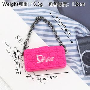 シミュレーションミニハンドバッグ、クリエイティブなケーキデコレーション用、新着、漫画風ラバーカラビナキーホルダー（バッグ用） - Product Image 6