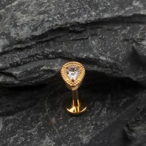 Zarif Hristiyan Altın Gözyaşı Şeklinde Düz Sırtlı Labret Çivisi İmplant Kalitesinde Titanyum PVD Altın CZ Taşlı İçten Dişli Vücut Takısı - Product Image 4