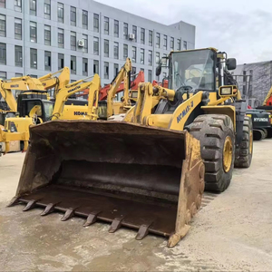 Chargeuse sur pneus Komatsu WA470-6 d'occasion, modèle 2023, excellent état, capacité nominale de 8 tonnes, moteur 100% d'origine japonaise, à vendre - Product Image 1