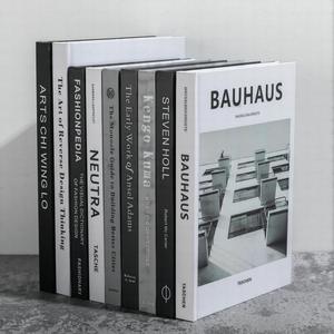 Lingua straniera in <span class=keywords><strong>bianco</strong></span> <span class=keywords><strong>e</strong></span> <span class=keywords><strong>nero</strong></span> <span class=keywords><strong>grigio</strong></span> decorazione vero libro flip stile semplice camera modello ufficio vendite decorazione morbida - Product Image 2