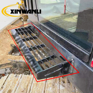 Pièces d'excavatrice : marchepieds pliables et rétractables à l'extérieur de la cabine, disponibles en différentes tailles - Product Image 1