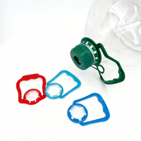 Porte-bouteille d'eau portable de 5 gallons avec poignée ergonomique en PE/PP pour un transport facile et une utilisation quotidienne