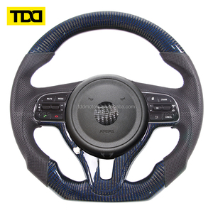 Volant en fibre de carbone véritable TDD compatible avec Kia K3, K5, KX5, vente directe d'usine - Product Image 1