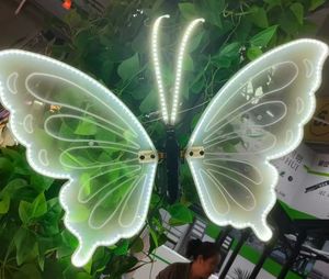 Decorazione a Farfalla 3D LED Multicolore, Luce Notturna Luminosa, Grande Farfalla Mobile Illuminata, <span class=keywords><strong>Farfalle</strong></span> che si Illuminano - Product Image 2