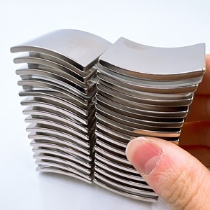 Aimants permanents d'arc de néodyme de haute performance libérant la <span class=keywords><strong>force</strong></span> magnétique puissante - Product Image 6