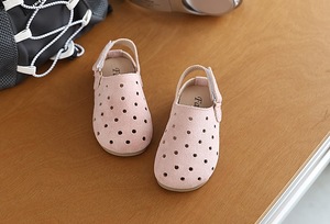 Sandalias Birkennedy para Niñas, Verano 2026, Suela Suave Antideslizante, Zapatos Tipo Clog, Zapatos para Bebés, Zapatos para Niños Pequeños, Cierre de Velcro, Color Sólido - Product Image 5