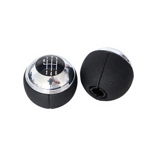 Vente en gros de pommeaux de levier de vitesse en cuir, pommeau de levier de vitesse 5 vitesses 25117540842, pommeau de levier de vitesse manuel <span class=keywords><strong>Momo</strong></span> pour BMW Mini Cooper - Product Image 3
