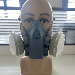 20MOQ <span class=keywords><strong>Demi</strong></span>-<span class=keywords><strong>masque</strong></span> à gaz <span class=keywords><strong>P100</strong></span> Grade Respirateur à gaz à particules <span class=keywords><strong>Masque</strong></span> de sécurité en silicone anti-particules Double filtre - Product Image 4
