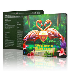 Vegan Pink Camper Makeup Gift Set Caja roja sin crueldad Regalo ecológico y elegante - Product Image 5