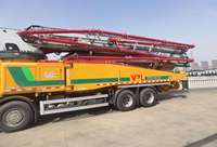 Camion pompe à béton HB62V de haute qualité pour la réalisation de travaux en hauteur, la construction de ponts et le coulage de ciment souterrain, certifié CE
