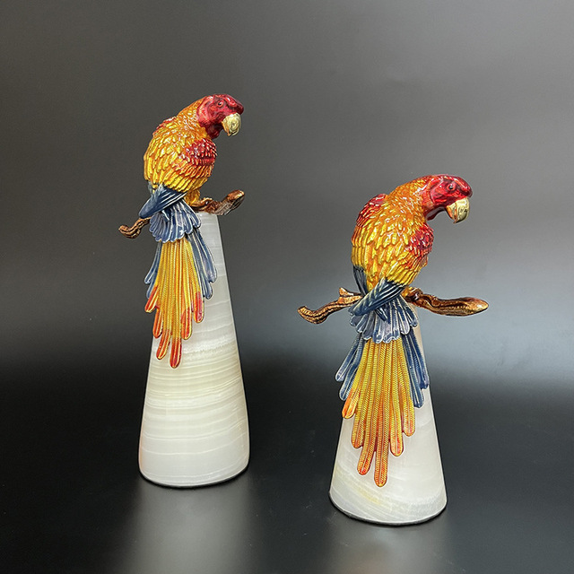 Modern Colorful Enamel Metal Parrot Statues Home Art Decoration Accessory