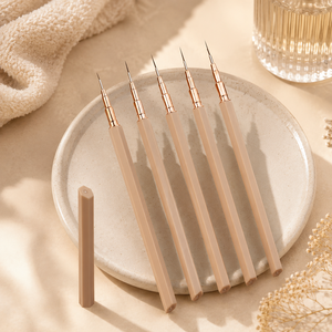 Kit de pinceaux hexagonaux pour nail art, à poils souples et élastiques, avec manche confortable, pour dessin de lignes fines et design en studio - Product Image 1