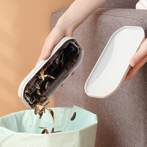 แปรงทำความสะอาดอเนกประสงค์แบบม้วนด้วยมือ สำหรับขจัดฝุ่น ขนสัตว์ และเศษผ้า - Product Image 5