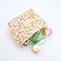 Sac de maquillage matelassé léger en toile douce de haute qualité avec fermeture éclair, grand format, motif floral, personnalisable, pour voyage, rouge à lèvres et articles de toilette