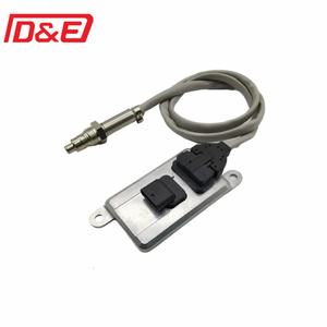 Capteur NOX d'azote et d'oxygène 24V pour pièces de camion ISUZU 8982369200 8983023940 5WK97206A - Product Image 4