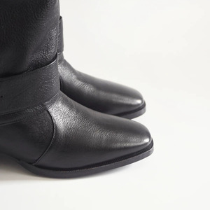 2025 nuovo francese semplice punta quadrata <span class=keywords><strong>tacco</strong></span> spesso in pelle bovina con fibbia in metallo <span class=keywords><strong>stivali</strong></span> medi pantaloni a tubo <span class=keywords><strong>stivali</strong></span> donna - Product Image 4