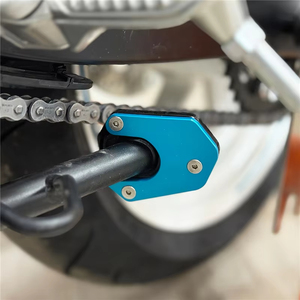 Nouveau pour 450NK <span class=keywords><strong>450SR</strong></span> 450CLC <span class=keywords><strong>CF</strong></span> 450 NK SR CLC 2023 2024 2025 Moto CNC Plaque d'agrandissement du béquille latérale - Product Image 6