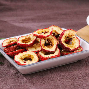 Китайский ведущий поставщик срезов боярышника: сушеный боярышник пищевого качества, китайские сушеные фрукты, срезы боярышника для закусок и чая - Product Image 1