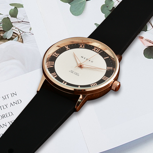 Montre en <span class=keywords><strong>cuir</strong></span> pour homme avec cadran en alliage de quartz et cristaux, étanche, lumineuse, style sport et luxe pour affaires - Product Image 1