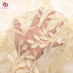 Tela <span class=keywords><strong>de</strong></span> Tul Transparente con Lentejuelas y Bordado <span class=keywords><strong>de</strong></span> Hojas Doradas <span class=keywords><strong>de</strong></span> Lujo para Vestido <span class=keywords><strong>de</strong></span> <span class=keywords><strong>Novia</strong></span> o <span class=keywords><strong>de</strong></span> Noche, Venta Directa <span class=keywords><strong>de</strong></span> Fábrica, Personalizable - Product Image 4
