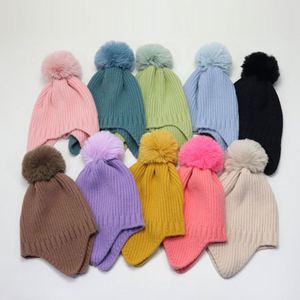 Chapeaux pour bébés personnalisés, protection des oreilles, chapeau tricoté, chapeau chaud pour enfants avec cache-oreilles, pompon, bonnet d'hiver - Product Image 1