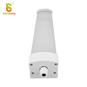 Lámpara LED Lineal ACE de 20W Personalizable, Comercial e Industrial, IP66, Tri-Proof, con Sensor de Movimiento, 5 Años de Garantía - Product Image 1