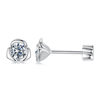 Anting Mawar Moissanite Berlapis Emas Putih untuk Wanita, Perak Sterling 925, Anting Stud Bunga Kecil, Hadiah Natal MSE071
