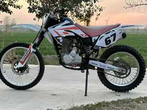 <span class=keywords><strong>Moto</strong></span> <span class=keywords><strong>cross</strong></span> 250cc Dirt Bike à démarrage électrique, moteur 4 temps refroidi par air, disque en acier, gaz, options électriques, nouveauté - Product Image 6