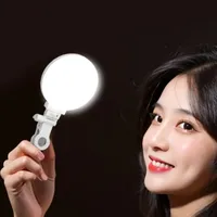 Lampe à clip LED portable rechargeable 3 couleurs, mini lumière d'appoint portable pour téléphone, ordinateur portable, diffusion en direct, selfie, vidéo, photographie