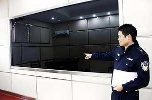 Gehard Unidirectioneel Eenrichtingsspiegelglas In Tweewegperspectief - Product Image 4