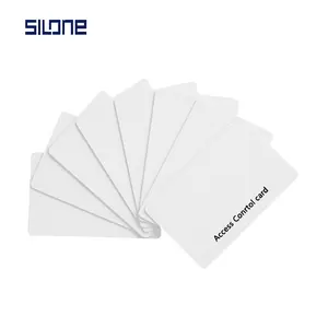 Di alta qualità CR80 stampabile 0.85mm di spessore di plastica bianca PVC smart rfid in bianco nfc carta per il controllo di accesso