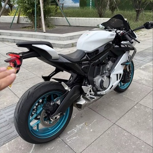 Motocicleta Deportiva Usada Supr Gasolina 675SR 675cc Refrigerada por Agua, Motor de Tres Cilindros en Línea, Apta para Conductores Experimentados - Product Image 5
