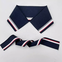 Col et poignets côtelés en tricot jacquard éco-responsable, pré-rétréci, 97 % polyester, 3 % élasthanne