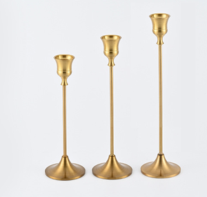 LANJO Bougeoirs coniques de luxe en laiton, chandeliers modernes en métal doré pour centres de table de mariage, décoration de table durable et de haute qualité - Product Image 3