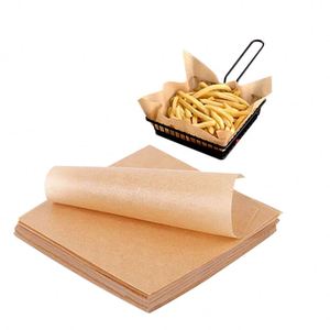 Papier d'emballage personnalisé avec logo, résistant à l'huile et de qualité alimentaire, vente en gros pour les restaurants de burgers et de poulet frit - Product Image 4