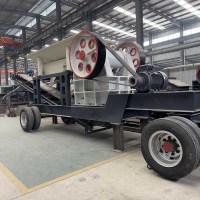 Concasseur à mâchoires mobile PE 400X600 à moteur diesel avec chargeur, fabriqué en Chine pour le concassage de granit, de basalte et de pierres dans l'exploitation minière