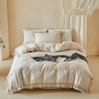 Nouvelle Parure de Lit de Luxe Bohème 4 Pièces avec Nœud Papillon et Pompon, Motif Cœur et Fleurs Découpées, Housse de Couette et Drap Plat pour Maison et Hôtel, Taille King, Beige