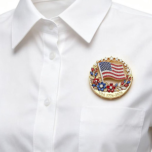 Broche de la Bandera Americana Roja Brillante 1776-2026 con Incrustaciones de Diamantes, Pin de Joyería para el Día de la Independencia - Product Image 2
