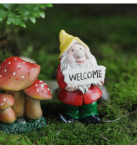 现代3D树脂装饰魅力可爱时尚人造塑料花园蘑菇家居桌车装饰小摆设 - Product Image 3